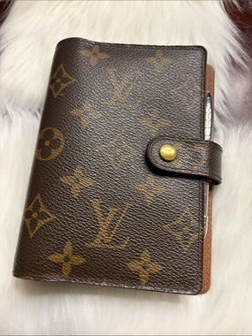 Louis Vuitton Monogram Notebook Cover/Agenda